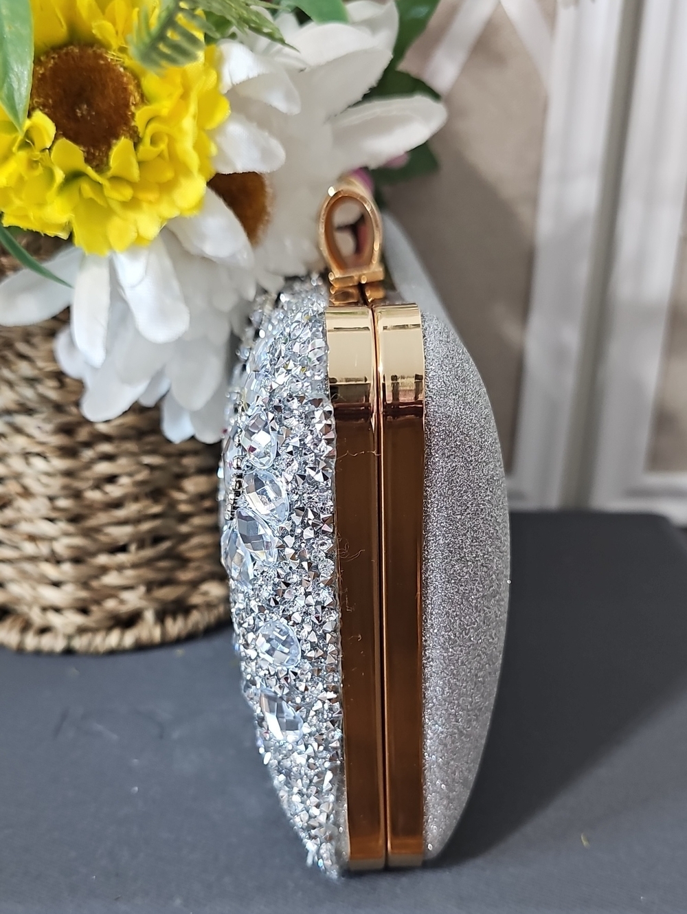 Sassified Boutique Nwt Silver Crystal Embellished Evening Clutch - Picture 3 of 5